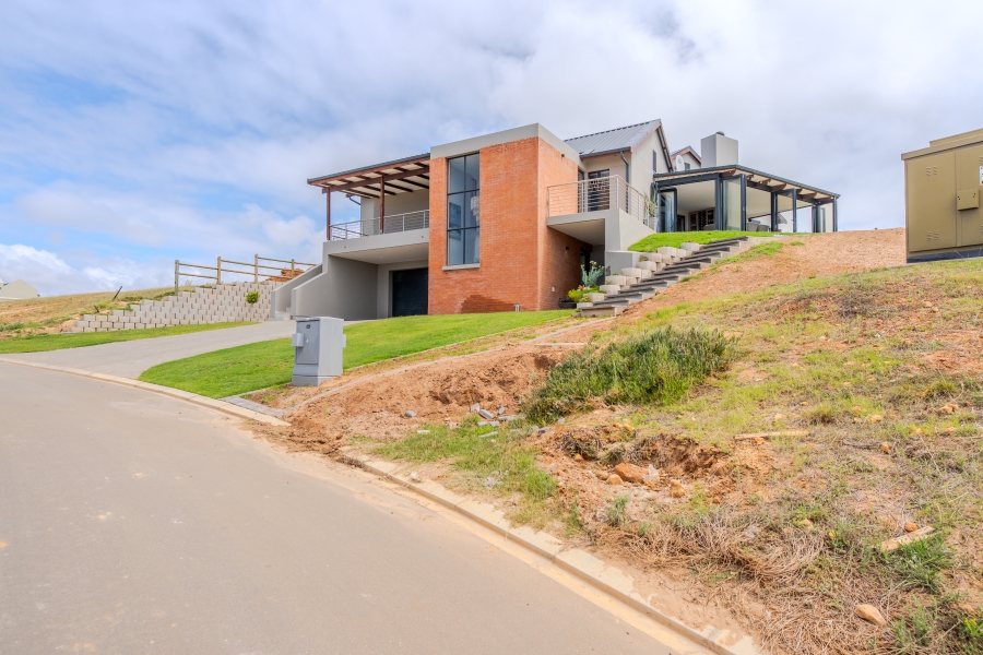 4 Bedroom Property for Sale in Hartland Lifestyle Estate Western Cape